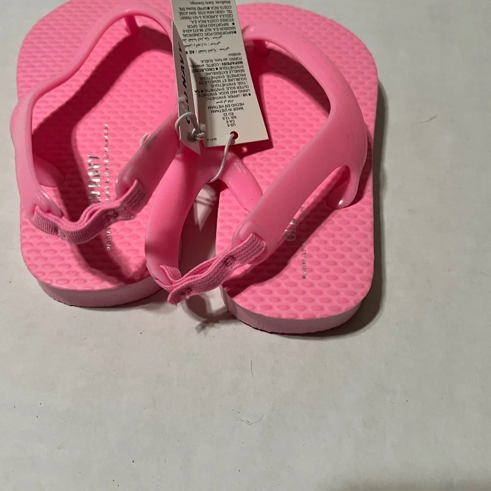 Little Me Llama Slippers 0-6M + Old Navy Pink Flip Flops baby Girls size 6